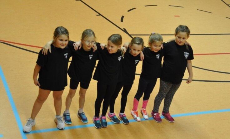 Faustballerinnen Reichenthal (Foto: Faustball Reichenthal)