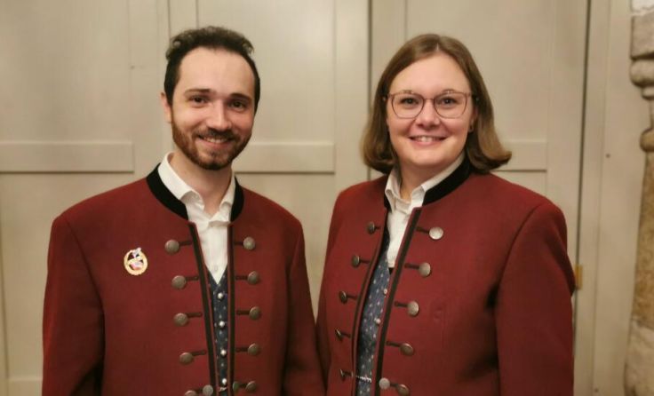 Stefan Kolmbauer und Lisa Wahlmüller dirigieren das Konzert. (Foto: MV Kefermarkt)