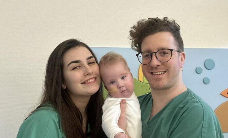 Familie Knogler mit Tochter Elina (Foto: Marco Knogler)