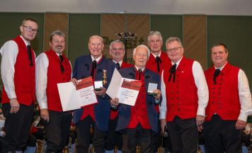 Ehrungen beim musikalischen Neujahrs-Feuerwerk in Bad Leonfelden