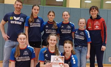 Zwettler U14-Faustballerinnen kämpften sich in Linz bis ins Halbfinale