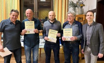 Tarockturnier in Reichenthal brachte volle Tische im Gasthaus Preinfalk 
