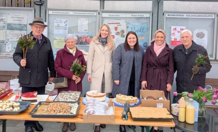 Alberndorf: „Süßes fürs Herz“ bringt 1.000 Euro für Familien (Foto: VP Frauen Alberndorf)
