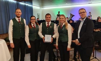 Musikverein Goldwörth feiert Konzert und Übergabe