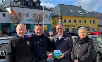 Osterhasentour führt FPÖ-Bezirksparteiobmann zu Polizeiinspektionen Hellmonsödt