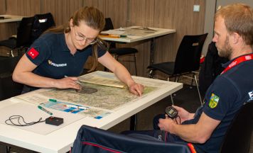 Feuerwehrfrau aus Weigetschlag holt bei Funkprüfung in der Bezirkswertung Rang eins