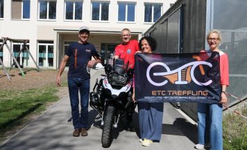 Motorradsegnung bringt Biker für den guten Zweck in Gallneukirchen zusammen