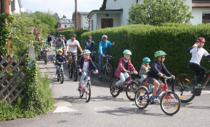 Gemeinsam am 9. Mai am Rad durch Gallneukirchen fahren. (Foto: Sandra Lichtl)