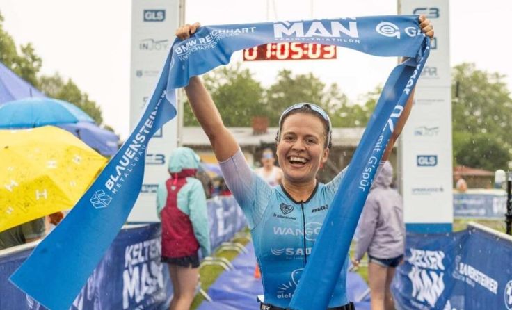 Freude bei Corina Kolberger aus Mittertreffling, Gemeinde Engerwitzdorf. (Foto: mostropolis.at)
