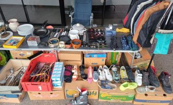 Gramastettner Flohmarktstraße wird zur Fundgrube für Schnäppchenjäger