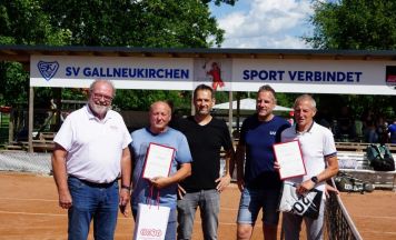 Goldenes Ehrenzeichen für Tennisfunktionäre in Gallneukirchen