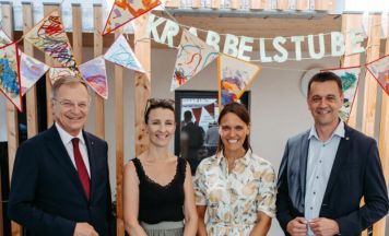 Neue Krabbelstube mit Fest in Alberndorf eröffnet