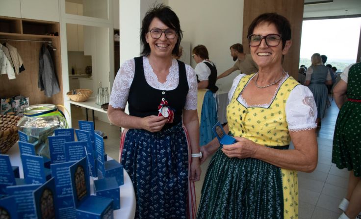 Goldhaubenfrauen feierten gelungene Premiere. (Foto: Erika Ganglberger)