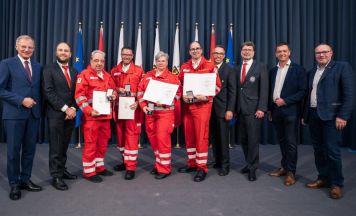Fünf Rotkreuz-Mitarbeiter aus Urfahr-Umgebung geehrt