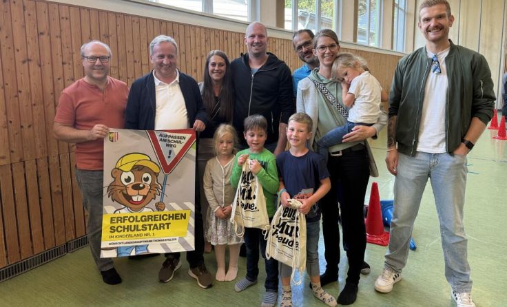 Schulanfänger feierten gemeinsam in Altenberg. (Foto: Melanie Wöss)