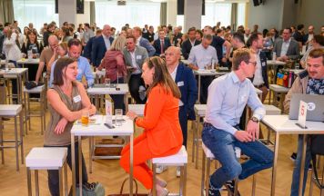 Wirtschaftliches Speed-Dating brachte Unternehmer aus drei Bezirken zusammen