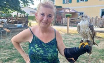 Herz einer Juristin aus Lichtenberg schlägt für die Jagd und Falknerei