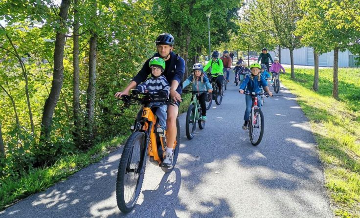 40 Personen radelten für sichere Radwege durch Gallneukirchen. (Foto: Sandra Lichtl)