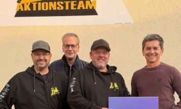 Neue Heizkörper wärmen das Vereinslokal des Zwettler Aktionsteams