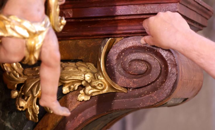 Holzwurmschäden in der Pfarrkirche Steyregg (Foto: Volker Weihbold)