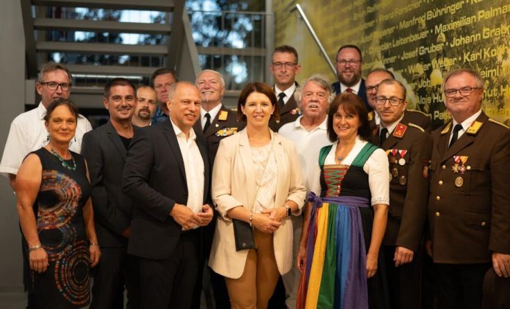 Eröffnung des neuen Feuerwehrhauses (Foto: Gemeinde Kronstorf)