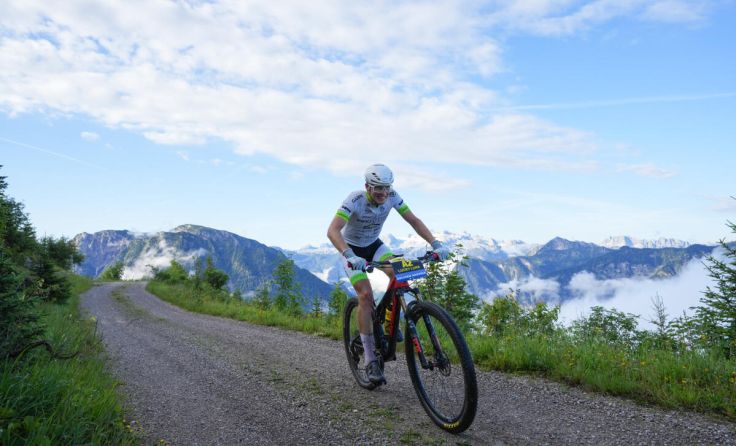 Lukas Kaufmann auf dem Mountain-Bike (Foto: sportograf.com)