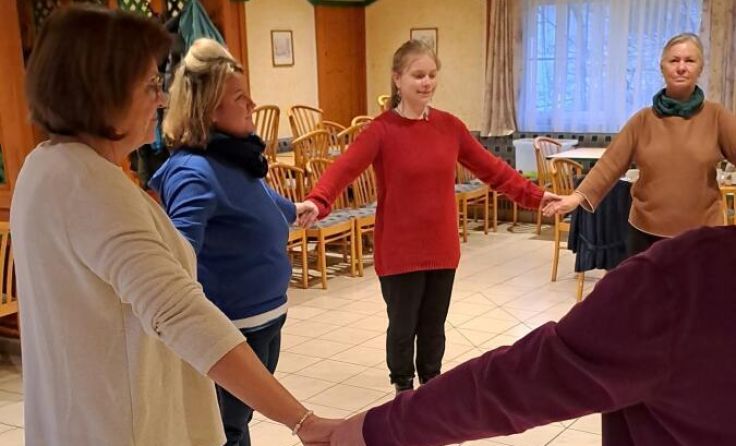 Spiel, Tanz und Spaß in der Kindertanzleiterausbildung. (Foto: Elfriede Schweikardt)