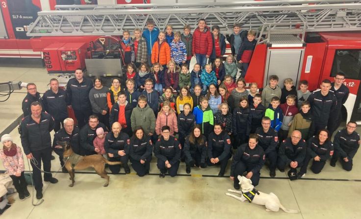 Die Feuerwehrjugend erlebte einen spannenden Nachmittag. (Foto: FFF)