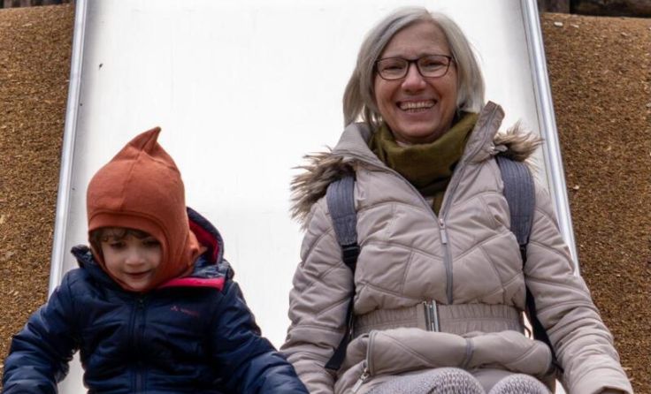 Sowohl die Familien als auch die Leihomas profitieren von der gemeinsamen Zeit. (Foto: privat)