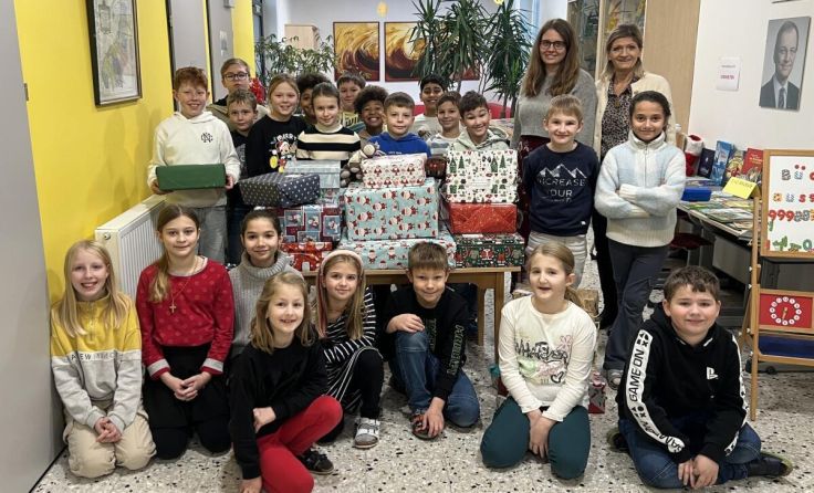 Wie hier in der Volksschule Freinberg wurden die Pakete gesammelt. (Foto: Gemeinde Freinberg)