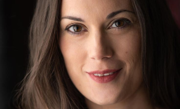 Sopranistin Eva Weiß-Schinwald ist Organisatorin des Benefizkonzertes. (Foto: Eva Weiß-Schinwald)