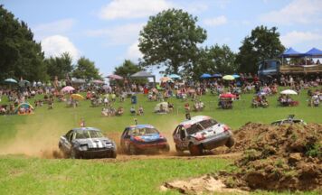 Stock-Car-Staatsmeisterschaft gastiert wieder in Uttendorf