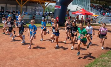 Über 500 Schüler beim Leichtathletik-Meeting der Schulen in Braunau