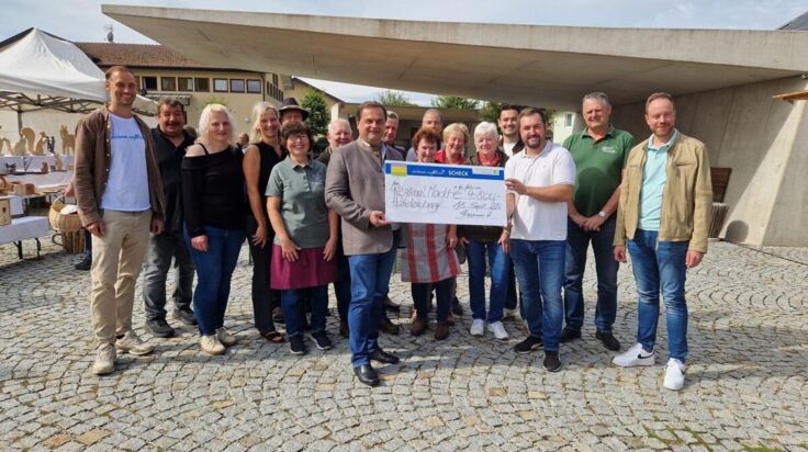 Regionalmarkt Handenberg belebt seit sechs Jahren das Ortszentrum