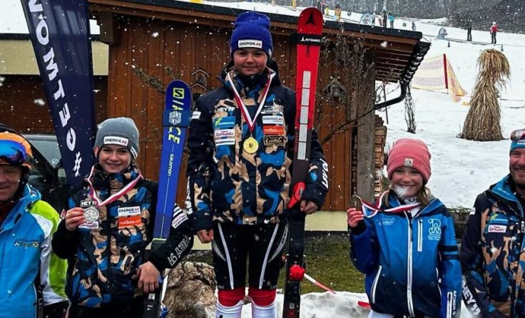 Rosa Bauer, Katharina Unterdechler, Leni Beer (v.l.) (Foto: Foto SC Dachstein)