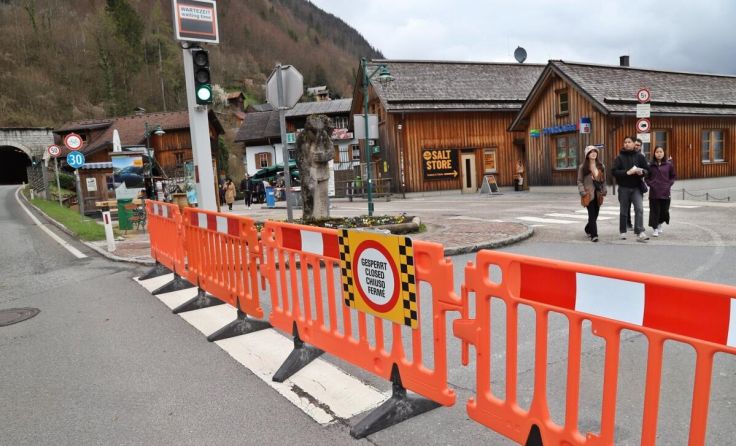 Künftig ist von zehn bis 18 Uhr die Ortsdurchfahrt von Hallstatt gesperrt. (Foto: Hörmandinger)