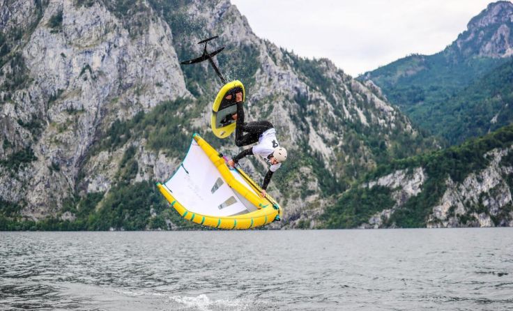 Spektakuläre Manöver am Traunsee (Foto: PROFS | Feitzinger)