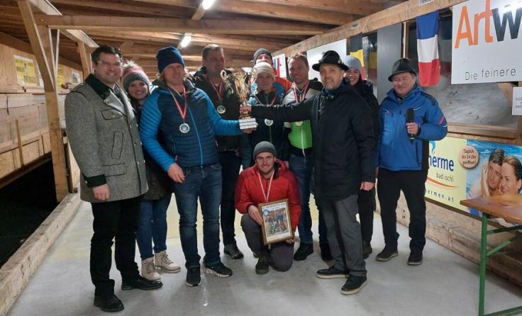 Die Bad Goiserer Moarschaft Berg/Jungs gewinnen den 36. Rechensteg Cup. (Foto: Laserer)