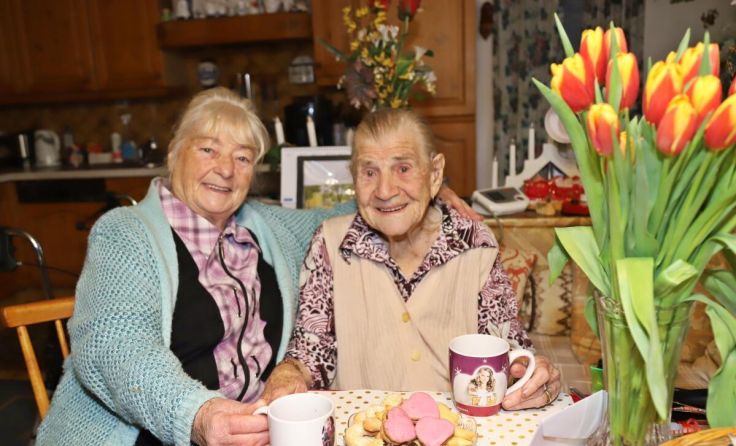 Rosa Ameringer (links) und Rosina Steiner (Foto: Hörmandinger)