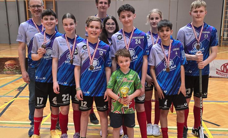 Freude über den dritten Platz (Foto: SU Floorball Bad Ischl)