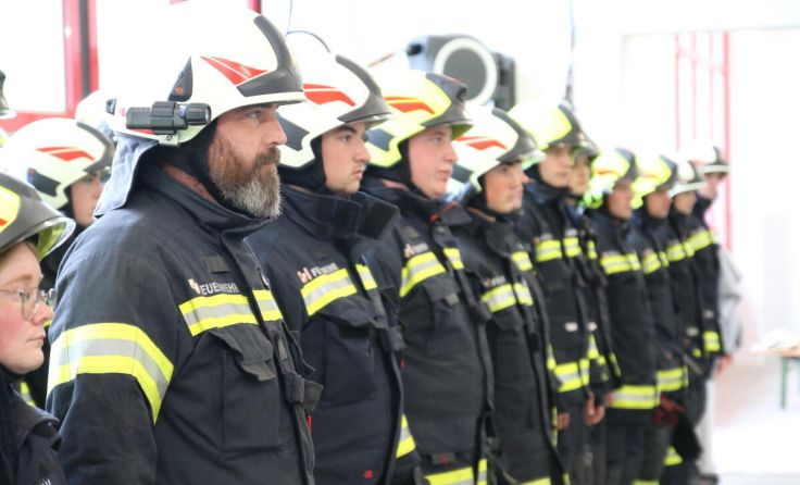 Erfolgreiche Truppmann-Ausbildung für 93 Teilnehmer im Bezirk Gmunden. (Foto: BFKDO Gmunden)