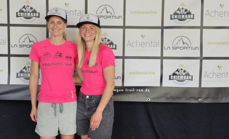 Julia Höll und Carina Weissenborn (von links) (Foto: #badischllaeuft)
