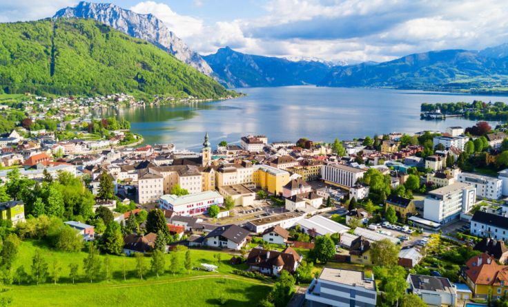 Gmunden investiert die Hilfsmittel vor allem in die Kinderbetreuung. (Foto: stock.adobe.com/saiko3p)