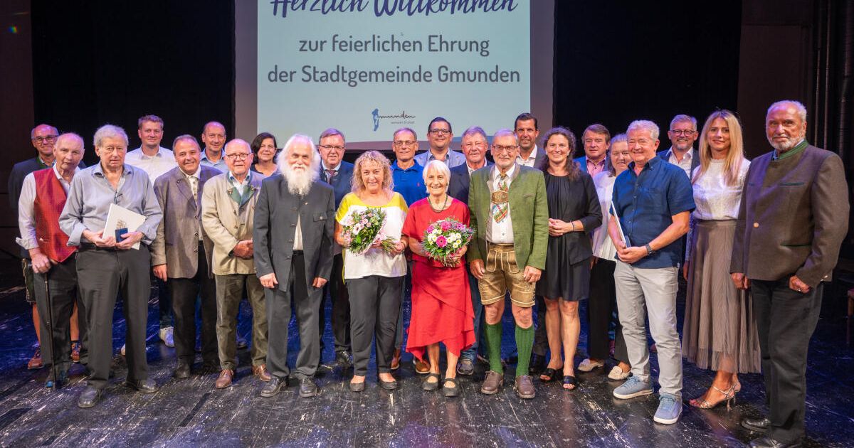 Ehre Wem Ehre Gebührt Lateinisch übersetzung www.tips.at