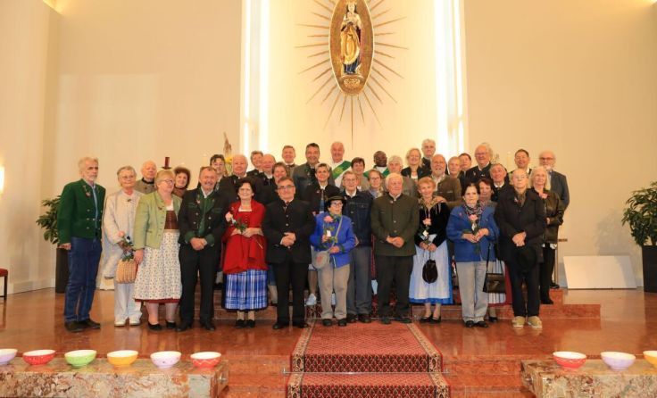 31 Paare feierten ihre Ehe in der Pfarrkirche Pfandl. (Foto: Pfarre Pfandl)