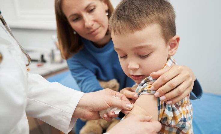 Alle Impfstoffe werden strengen Tests unterzogen. (Foto: stock.adobe.com/Viacheslav Yakobchuk)