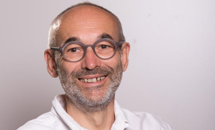 Christian Paulik referiert zum Thema Kunststoffrecycling. (Foto: JKU Linz/ Christian Paulik)