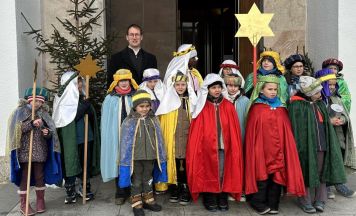 Sternsinger in Pfandl sammeln mehr als 15.000 Euro für Hilfsprojekte
