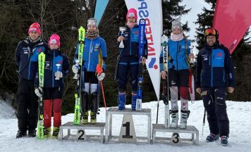 Rosa Bauer vom Askö Dachstein West gewinnt Slalom im OÖ Nachwuchscup