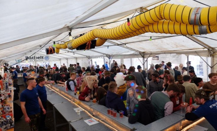 Ausgelassene Stimmung beim Sirenenball der Hauptfeuerwache Bad Ischl. (Foto: ff-badischl.at)